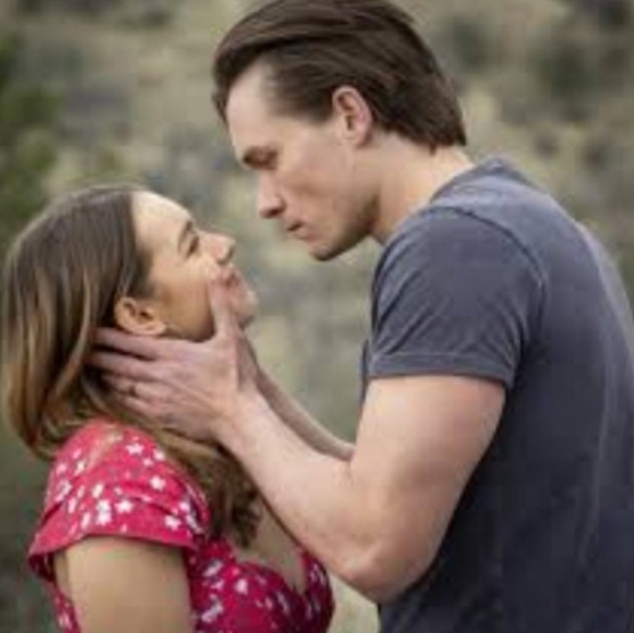 Secrets Of A Marines Wife ~(Dvd 2021)~ Sadie Calvano ~ Evan Roderick ~ULTRA RARE - Picture 4 of 9